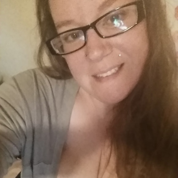 Meet your Posher, Tobbi - Picture 1 of 1